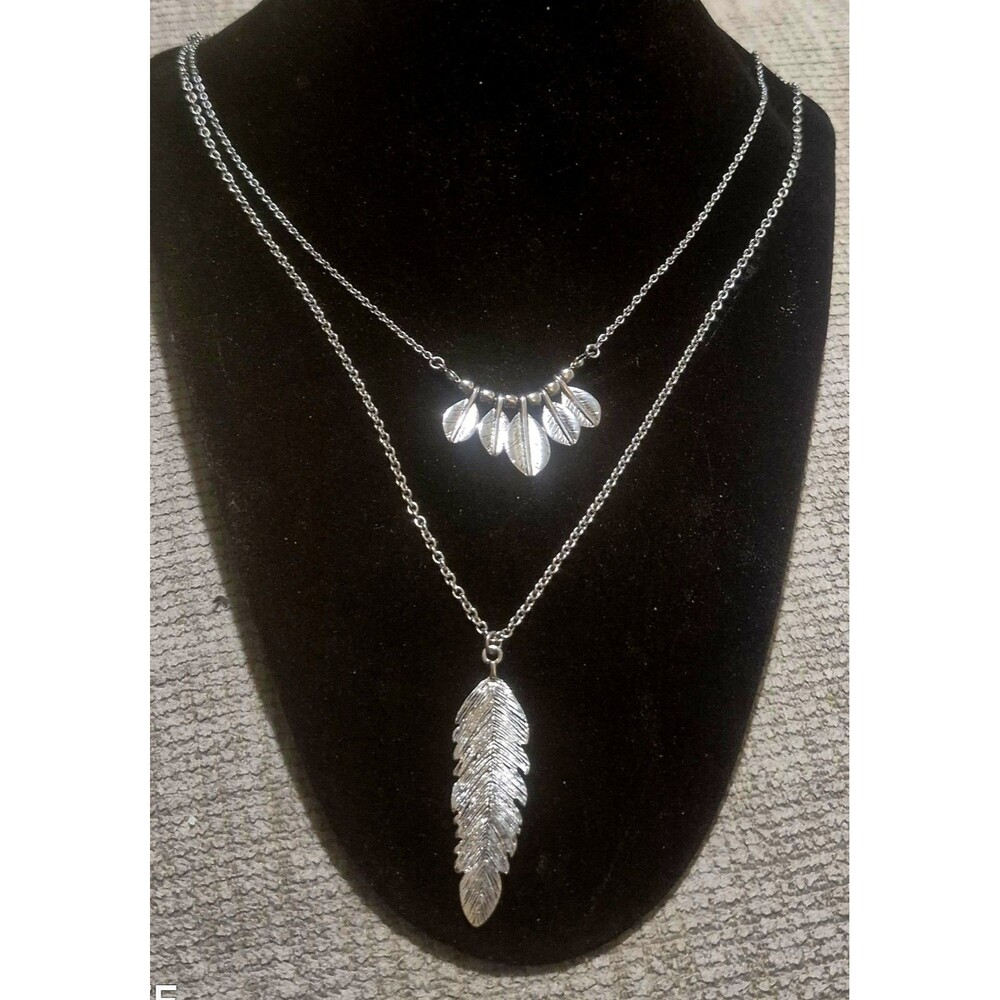 Boho Layered Silver Tone 2 In Feather Leaf Pendant 31 In Necklace Solid Feel